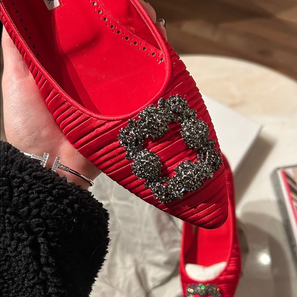 Manolo Blahnik Red Flats with Embellished Buckle - Picture 3 of 5